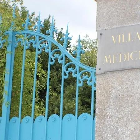 Medicis טור